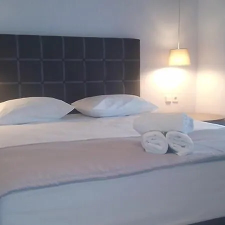 Top Studios Vourvourou