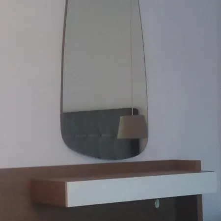 Guest house Top Studios 4*