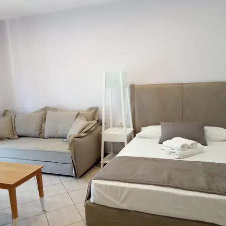 Top Studios 4* Vourvourou