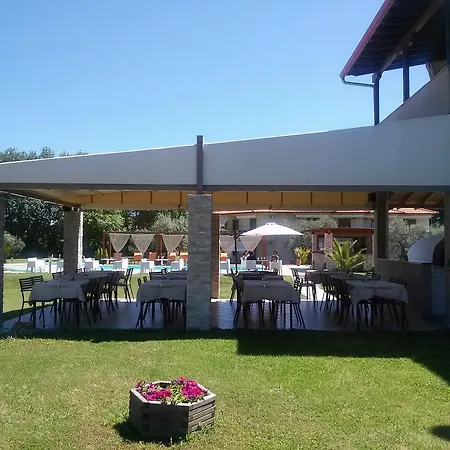 Top Studios Guest house 4*