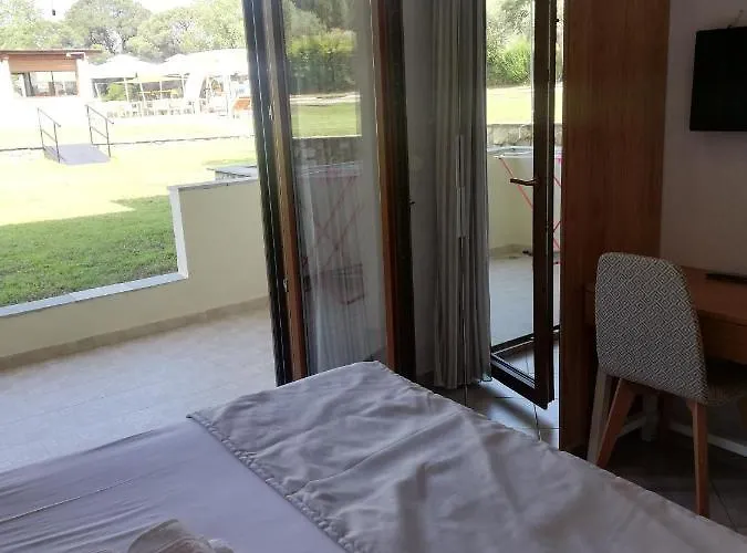 Top Studios 4* Vourvourou