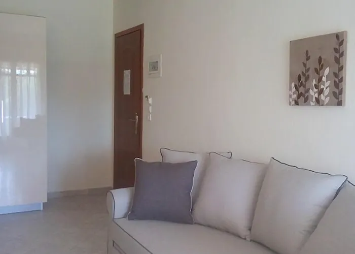 Pensión Top Studios