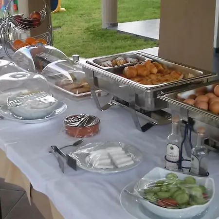 Top Studios 4* Vurvurú